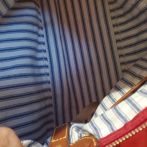 Dooney and bourke nylon & leather trim.brown and red.14.5w 9.75h - Picture 8 of 12